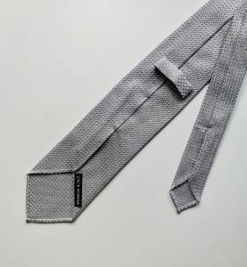 Krawat z grenadyny szaro-perłowy jedwabny - Zack Roman