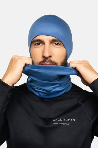 Czapka sportowa Expedition Extra Warm z wełny merino, błękitna, 283 gr - na modelu, z kominem