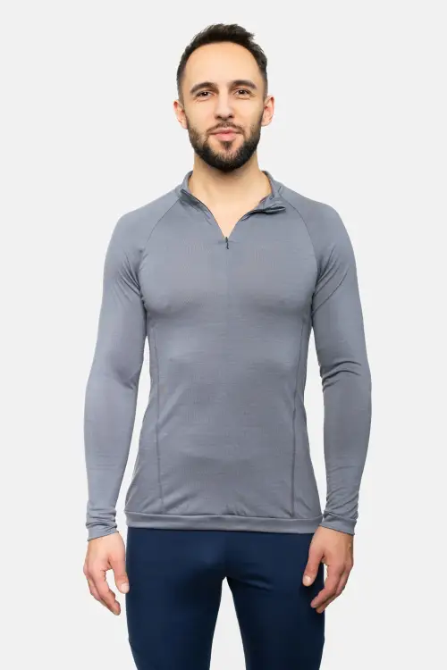 Longsleeve sportowy z wełny merino, popielaty, 195 - na modelu, rozpięty suwak