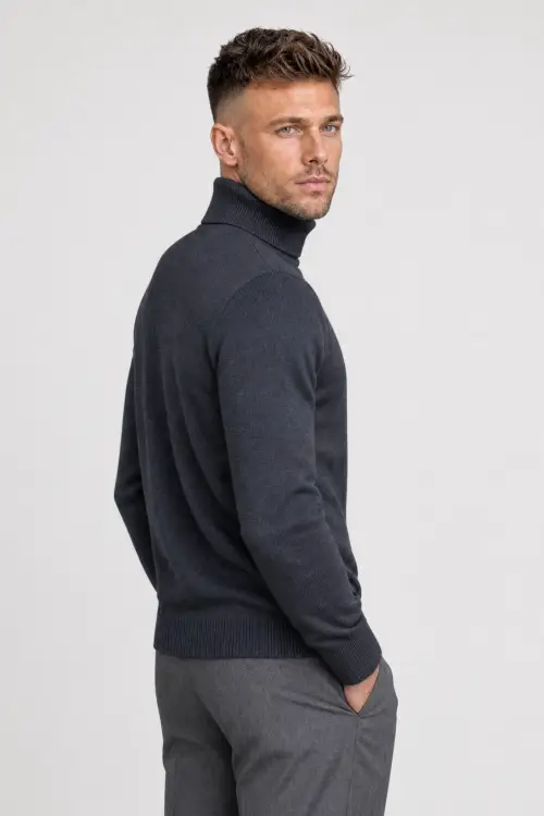 Grafitowy golf z wełny merino cashwool
