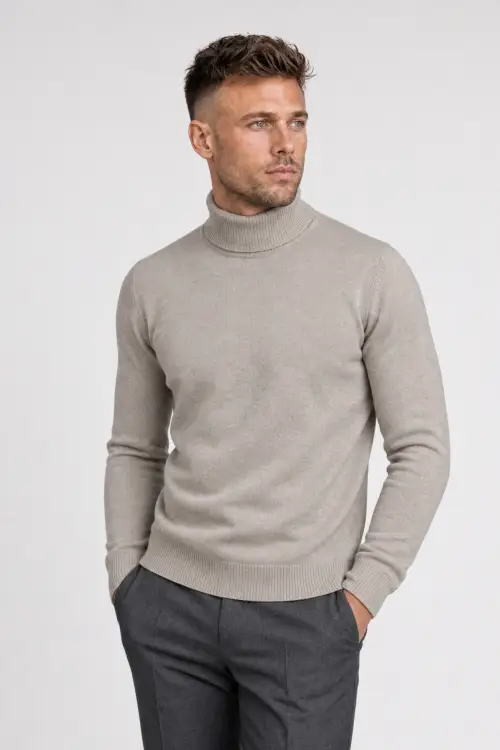Beżowy golf z wełny merino cashwool