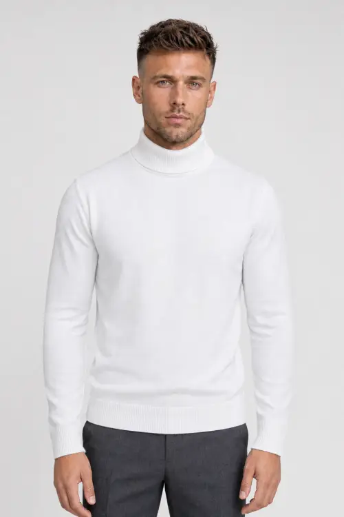 Biały golf z wełny merino cashwool