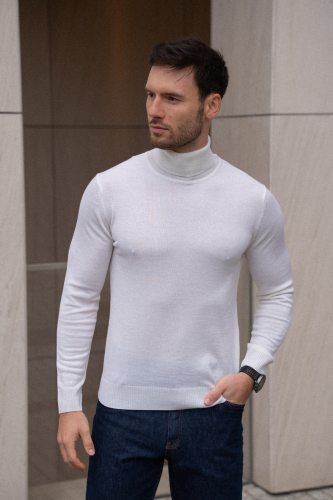 Golf Cashwool Zegna Baruffa, biały - na modelu, do jeansów