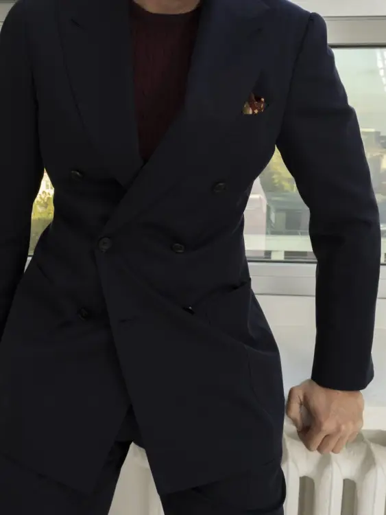 Garnitur dwurzędowy Piemonte granatowy z tkaniny Zegna
