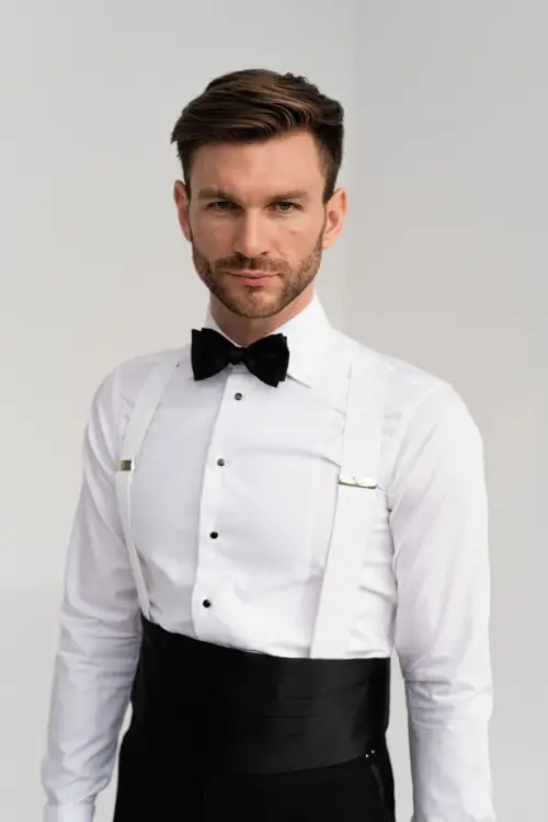 Szelki z mory, białe - stylizacja wieczorowa