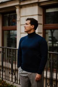 Golf merino granatowy - Zack Roman