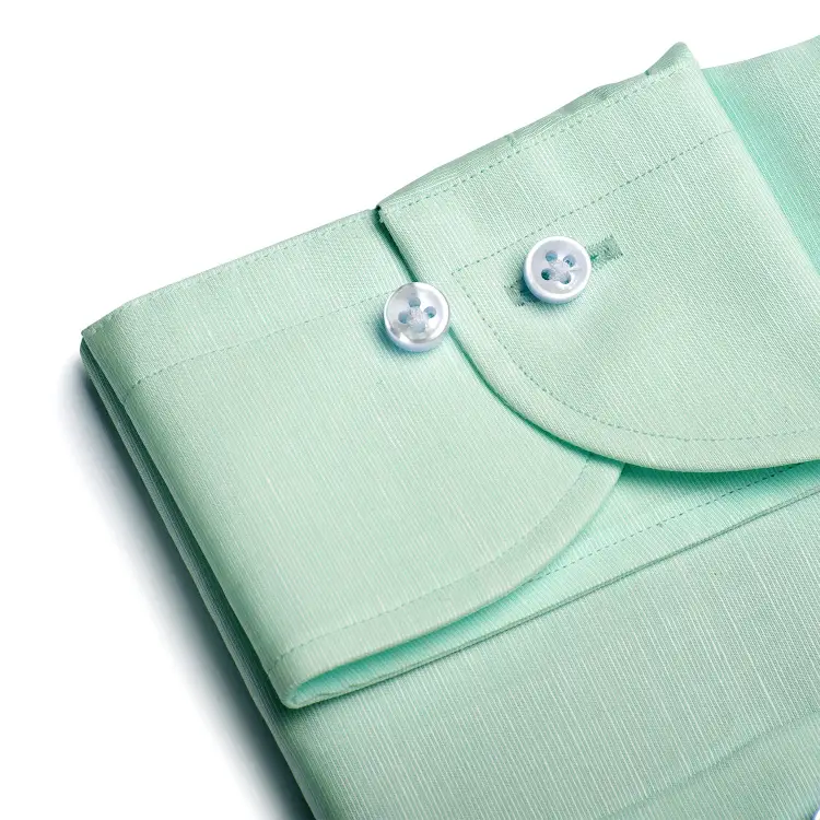 Zielona koszula OCBD, preppy, bawełna organiczna - zbliżenie kołnierzyka