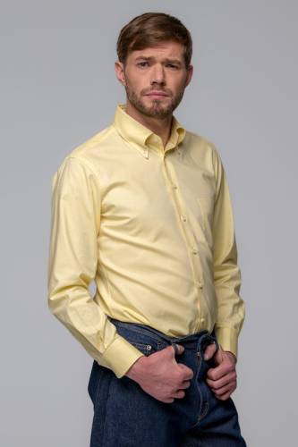 Żółta koszula OCBD, preppy, bawełna organiczna - na modelu