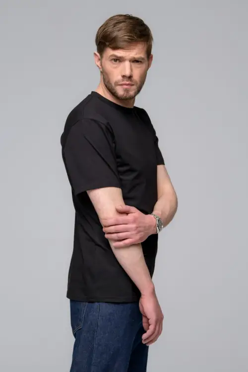 T-shirt sportowy z wełny merino, czarny - zdjęcie 13